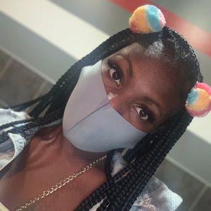 Meet your Posher, Tyrina